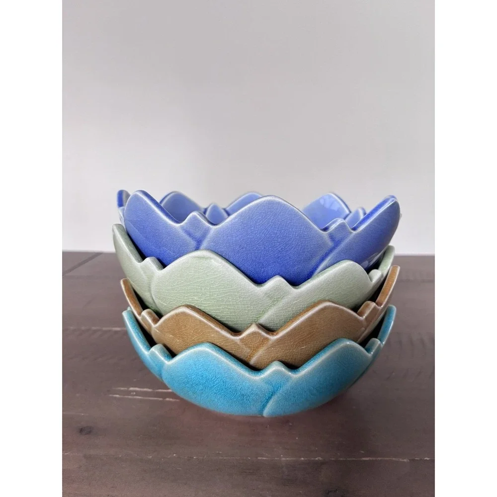 Vintage Set of Lotus Flower Bowls Made in Japan (4)
